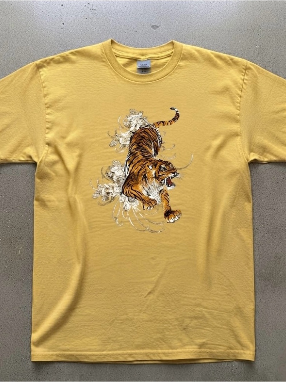Tiger Floral Botanical Japanese Art Vintage Nature T-Shirt
